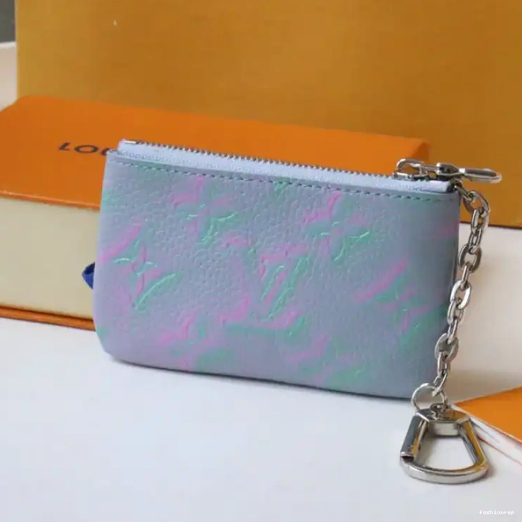 Fashionrepsfam ru 2209DJ0061 Bag LV 0513